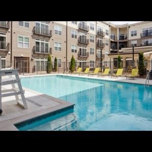 Meet your Posher, Noahpassion